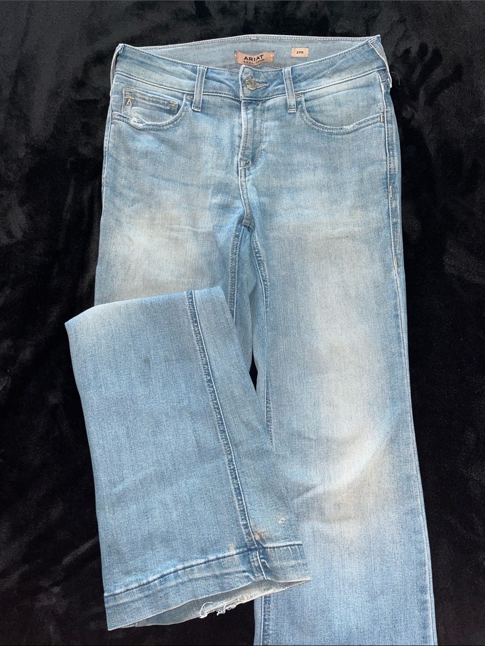 Ariat Women’s Perfect Rise Slim Trousers Lightwash Denimn